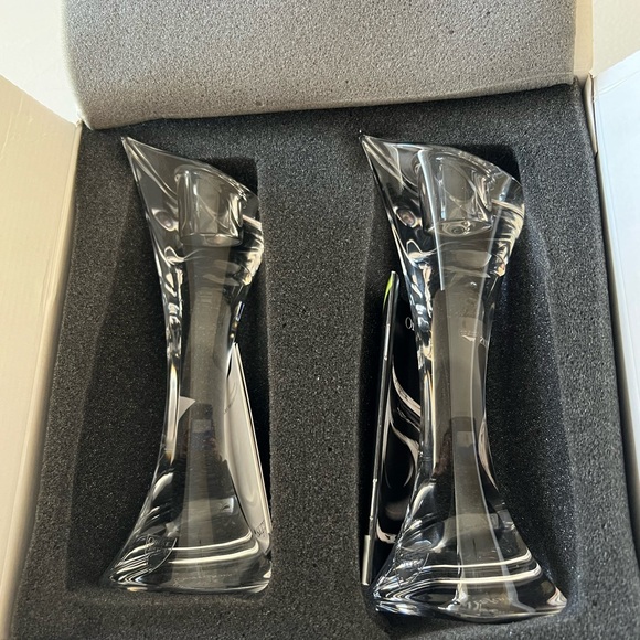 Orrefors of Sweden Pair of “Drop” Candlesticks Design by Martti Rytkonen - Picture 7 of 9